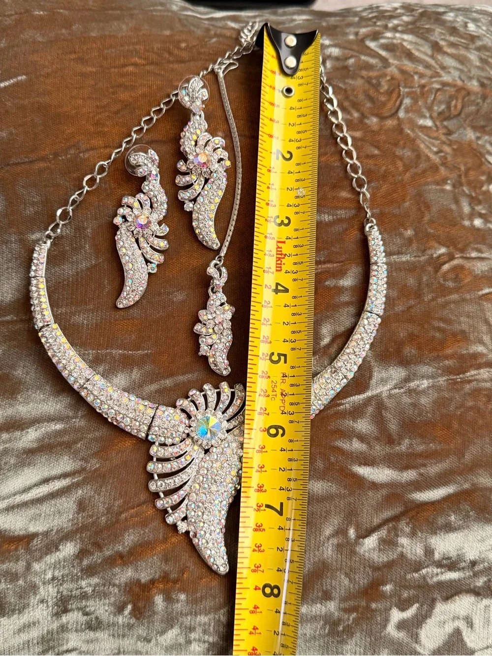 N/A elegant silver